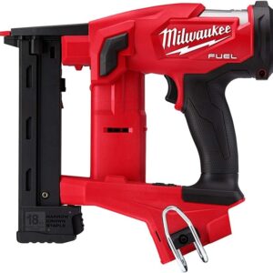 Milwaukee 2749-20 M18 Combustible iones de litio calibre 18 1/4 pulgadas Grapadora de corona estrecha inalámbrica (solo herramienta)