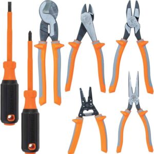 Klein Tools 9421R - Juego de alicates aislados de 1000 V con 3 pares de alicates, cortador de cables, pelacables y 2 destornilladores, 7 piezas