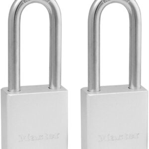 Master Lock - Candado de aluminio sólido resistente, cerradura de retención de llaves para uso en exteriores, 2 pulgadas Grillete extendido, candados similares con llave, paquete de 2, 570TLH plata