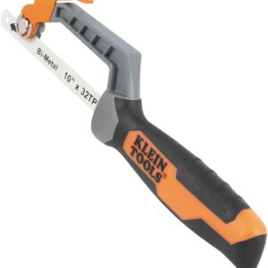 Klein Tools 31432FC Mini sierra para metales de corte de acabado, sierra de mano de hoja bimetálica de 32 TPI de 10 pulgadas, corta plástico, madera y metal de pared delgada en espacios reducidos